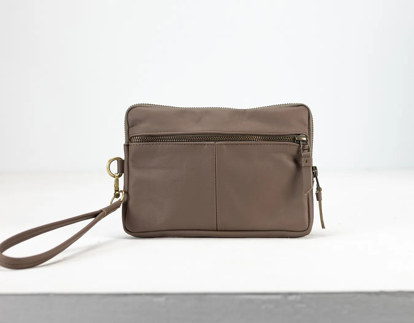 Antheia Wallet - Taupe Leather