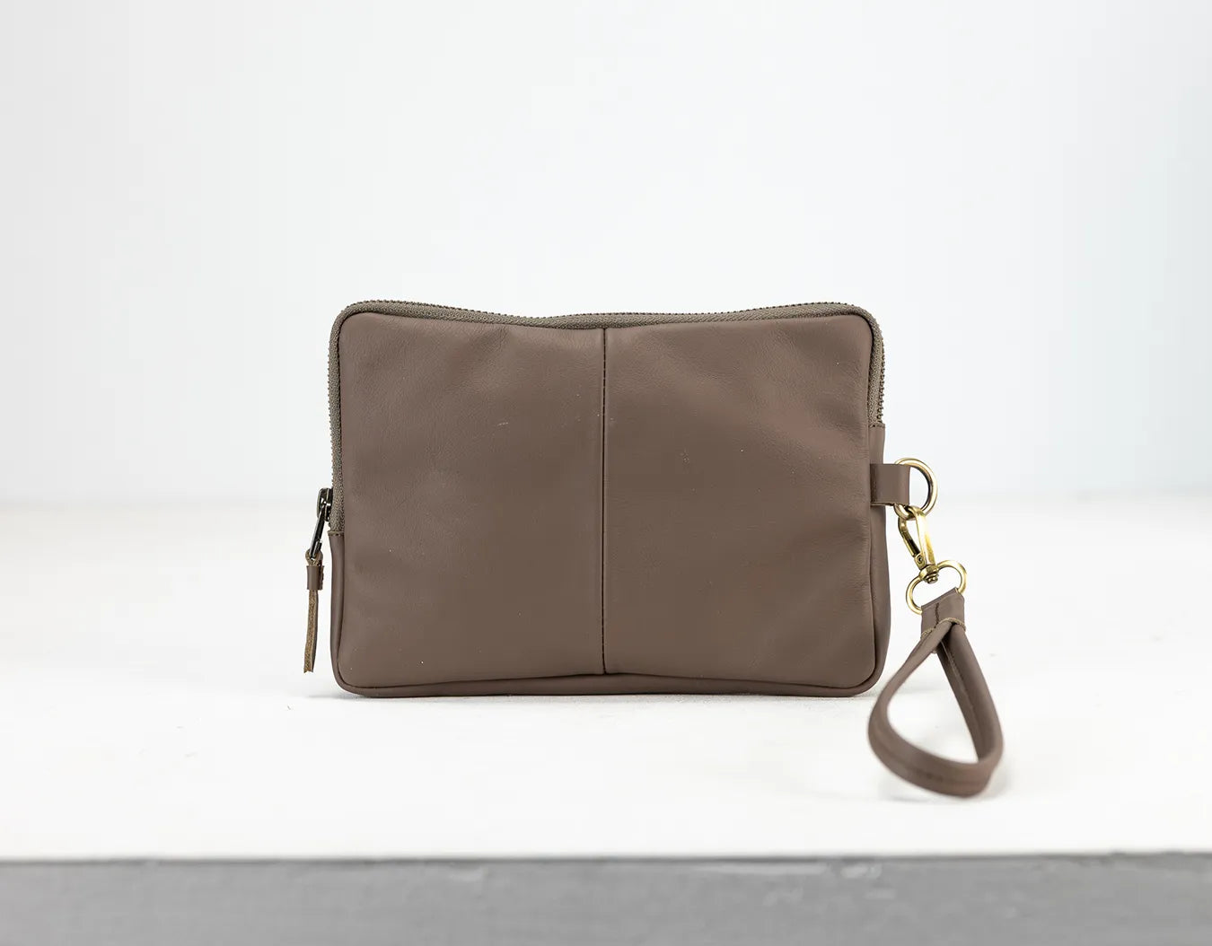Antheia Wallet - Taupe Leather