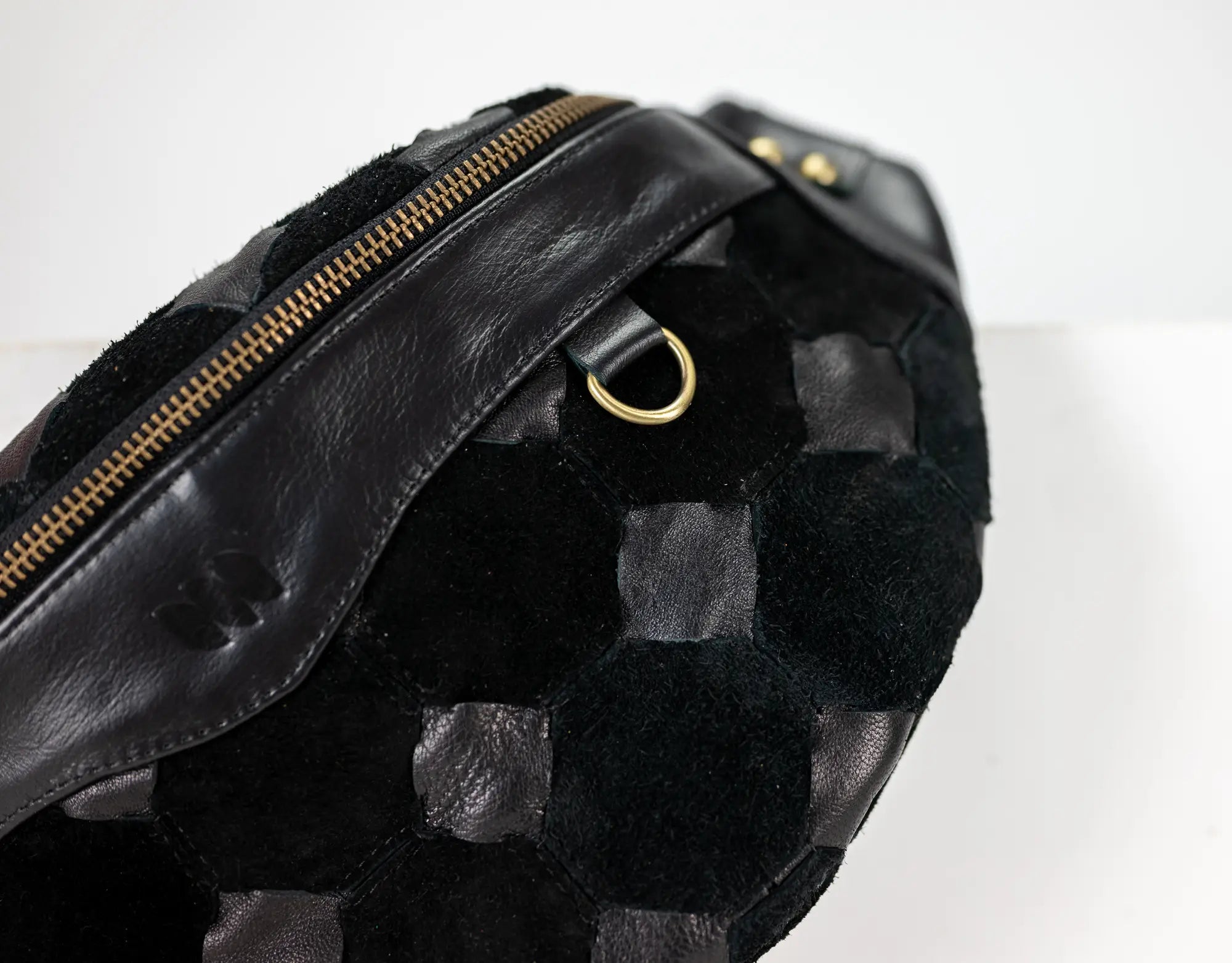 Haris fanny pack in Helon Handwoven leather