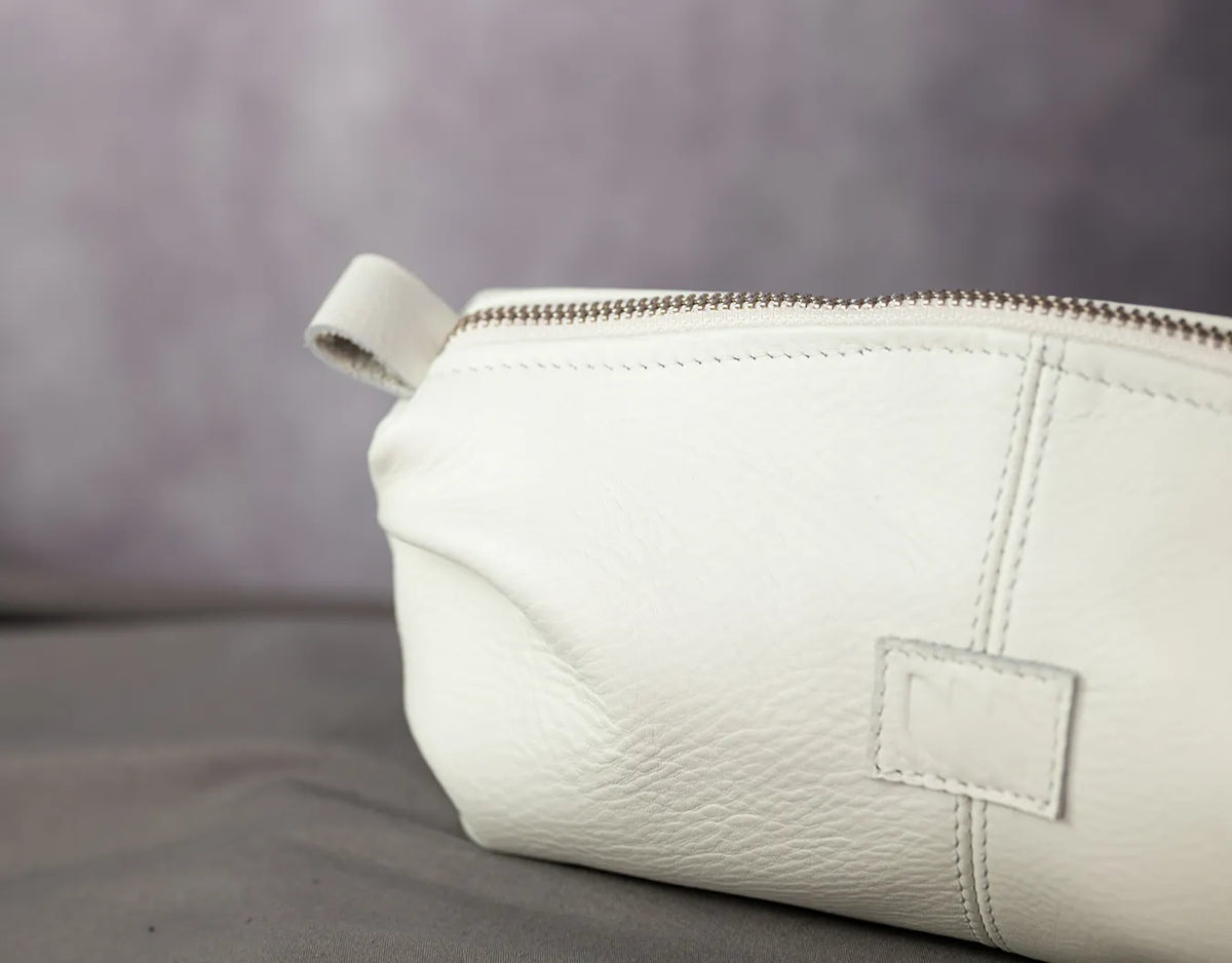 Ariadne case - Offwhite leather