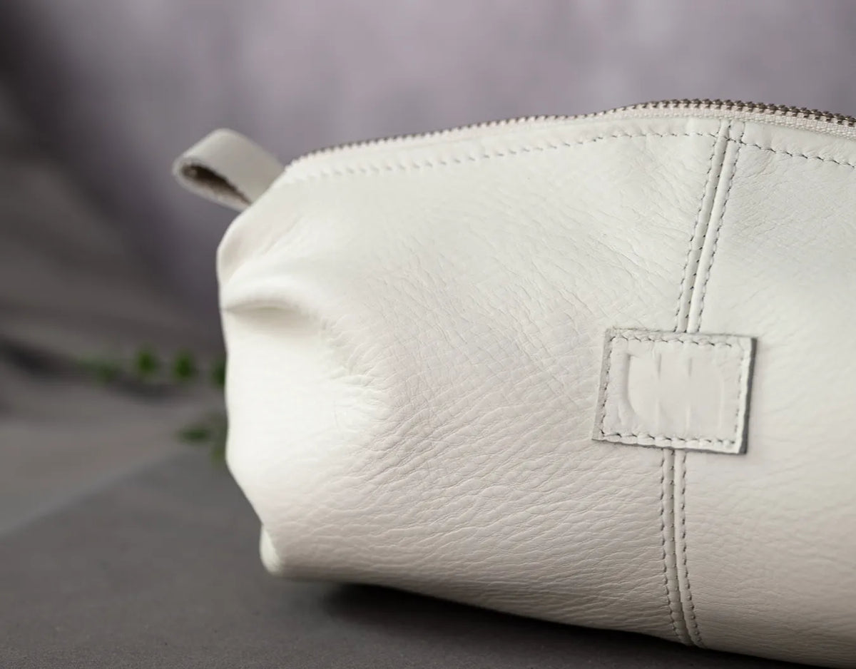 Ariadne case - Offwhite leather