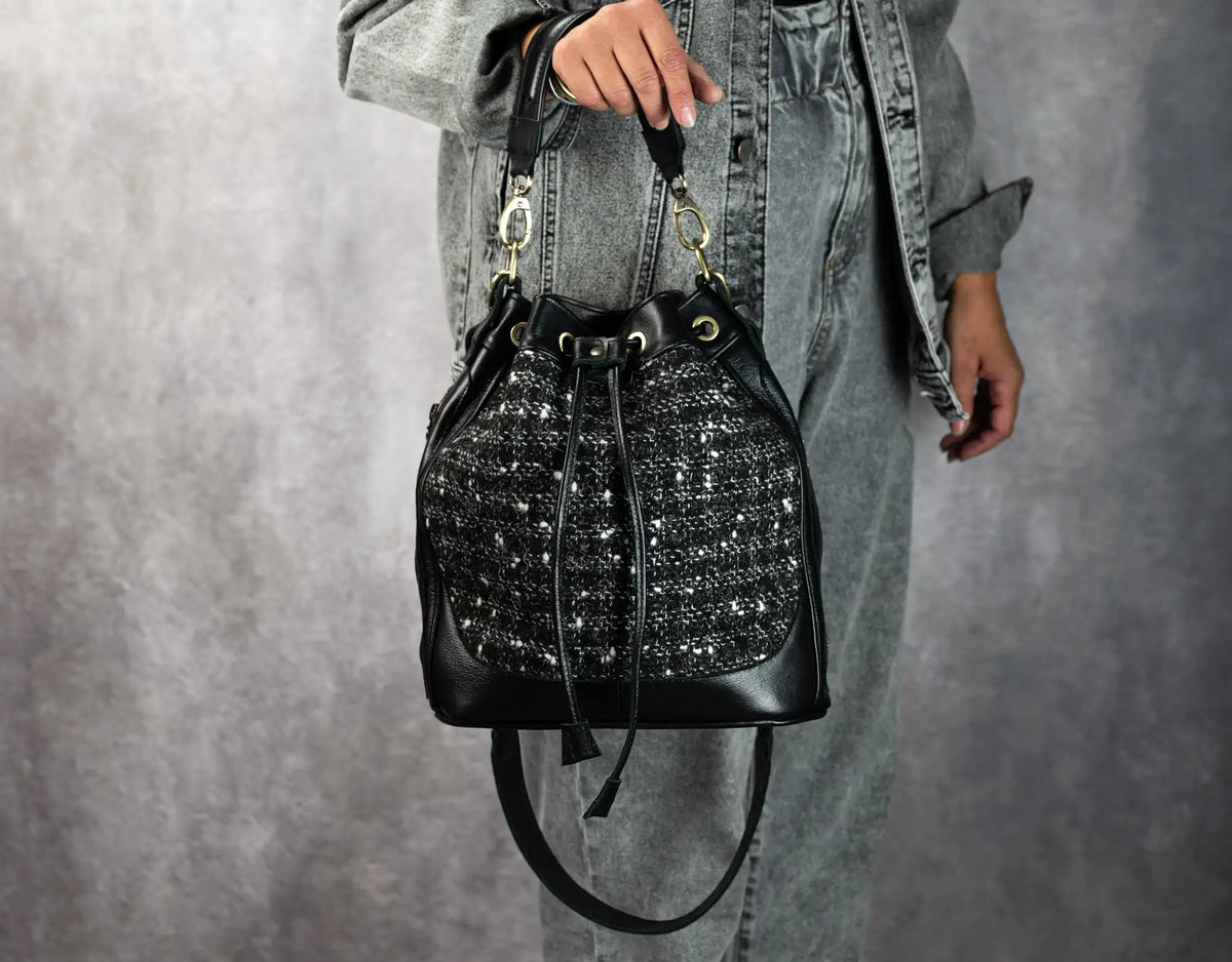 Danae bag - Black leather and black wool