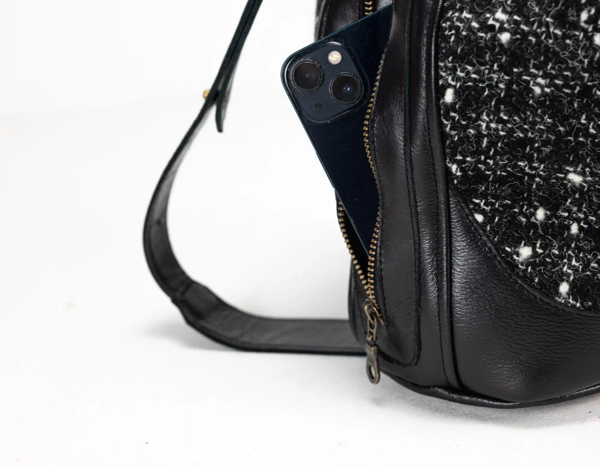Danae bag - Black leather and black wool