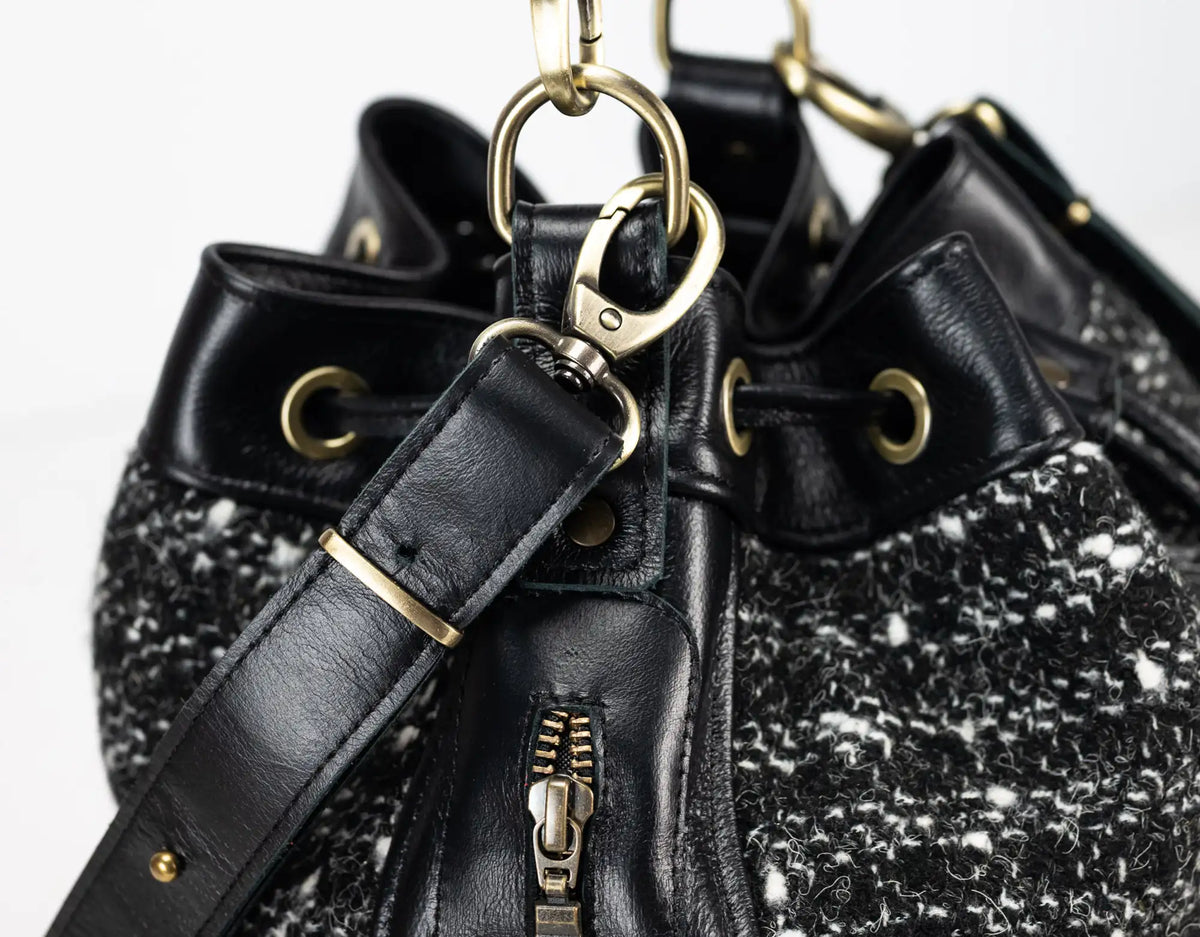 Danae bag - Black leather and black wool