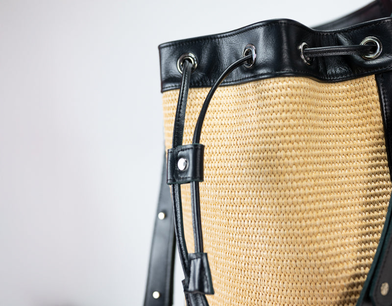 Danae bag - Black leather and rattan