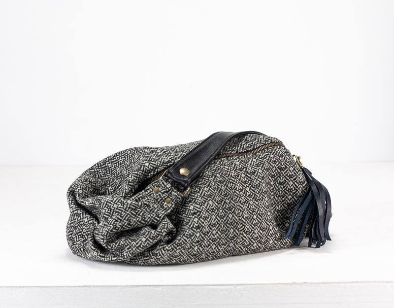 Kallia mini bag - Black patterned wool and black leather - milloobags