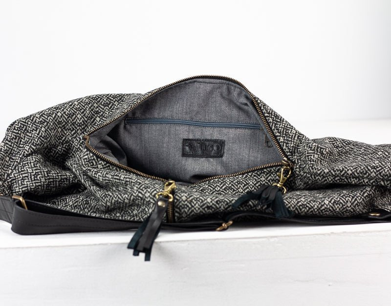 Kallia crossbody bag - Black patterned wool and leather - milloobags