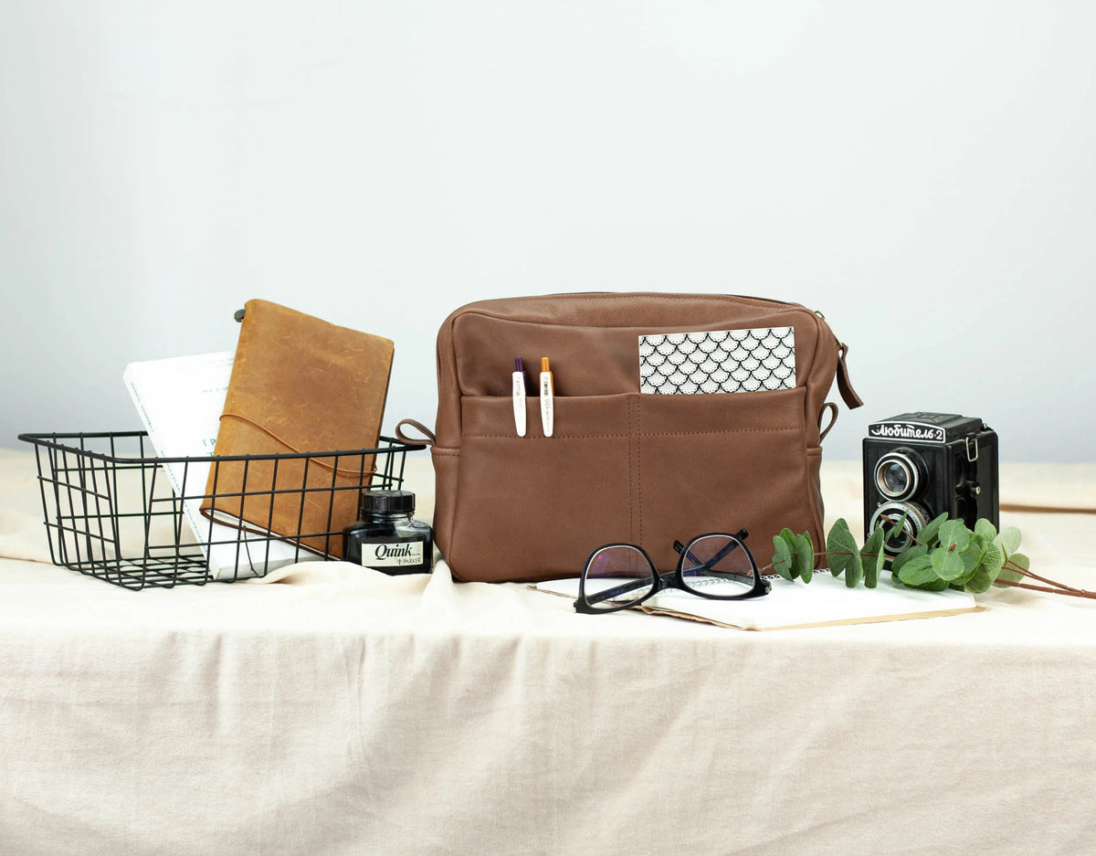 Ydra organizer - Chocolate Brown leather