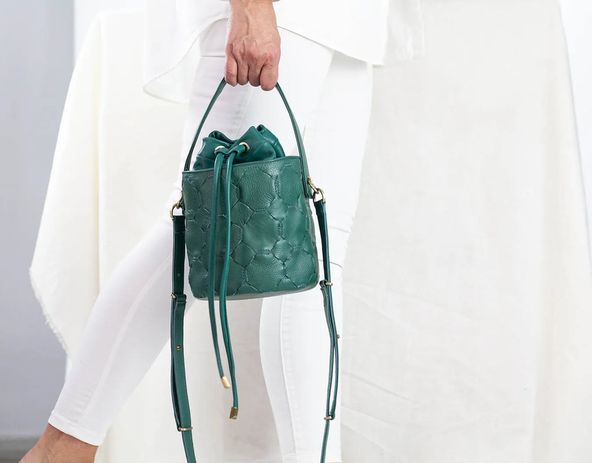 Helon mini bucket bag - Handwoven petrol green leather
