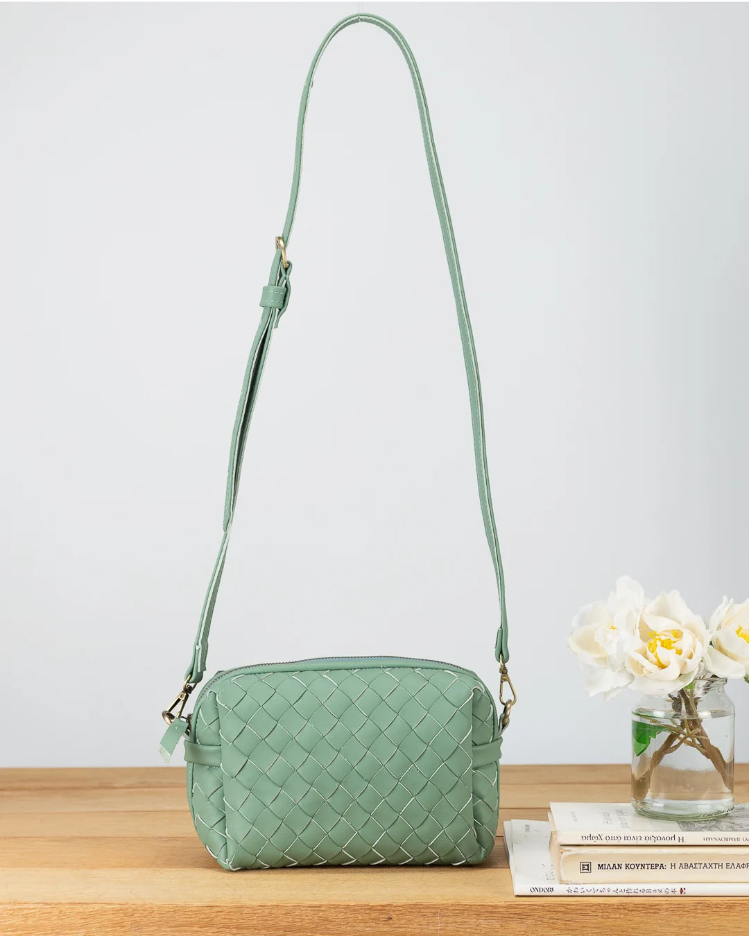 Calliope bag - Handwoven mint green leather