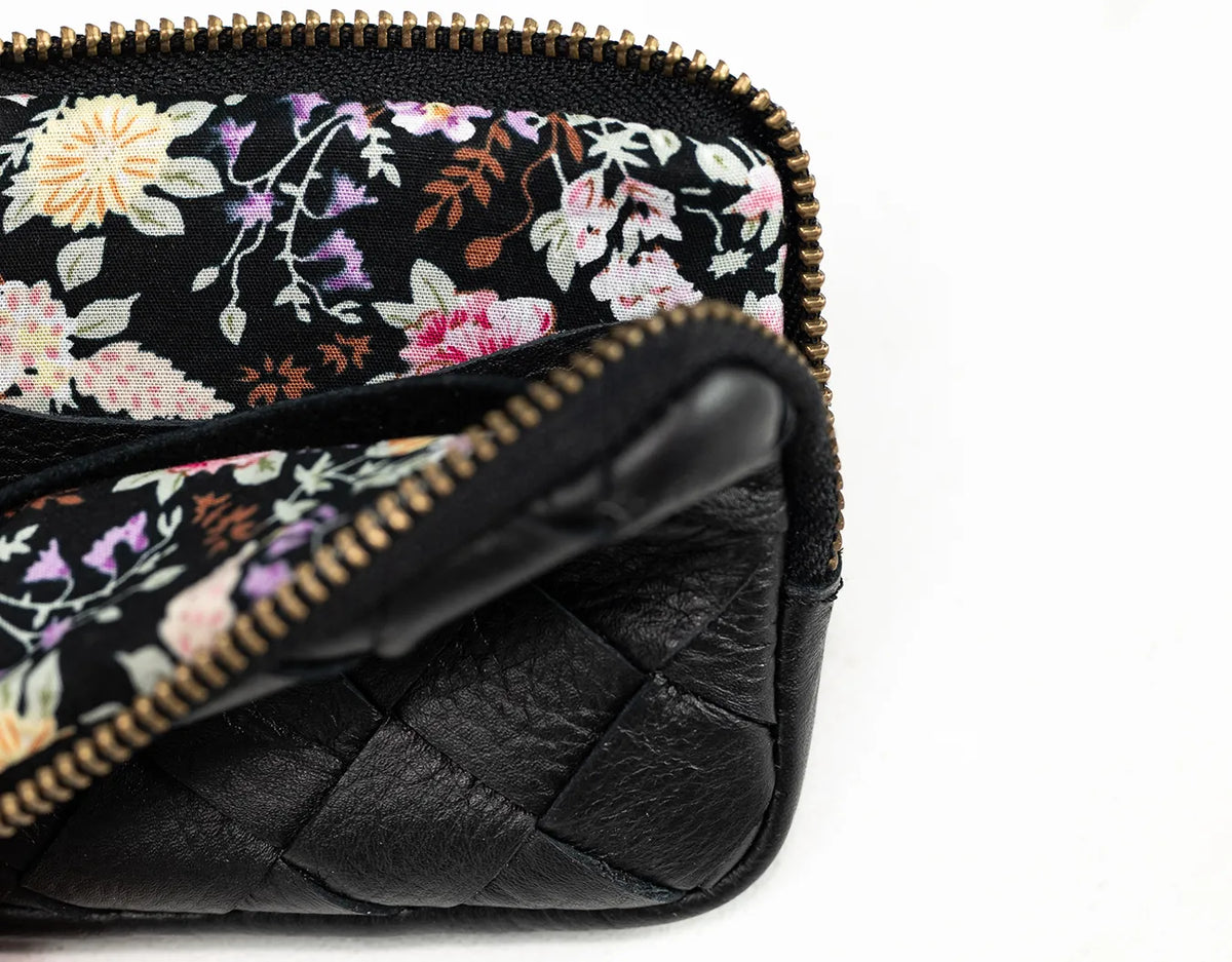 Myrto wallet - Black leather