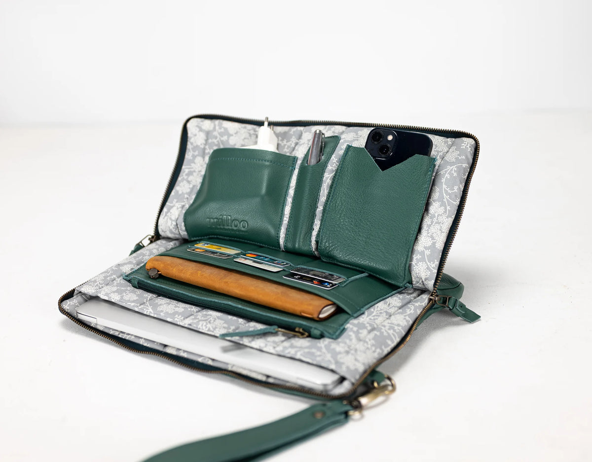 Athena Laptop Clutch - Petrol green leather