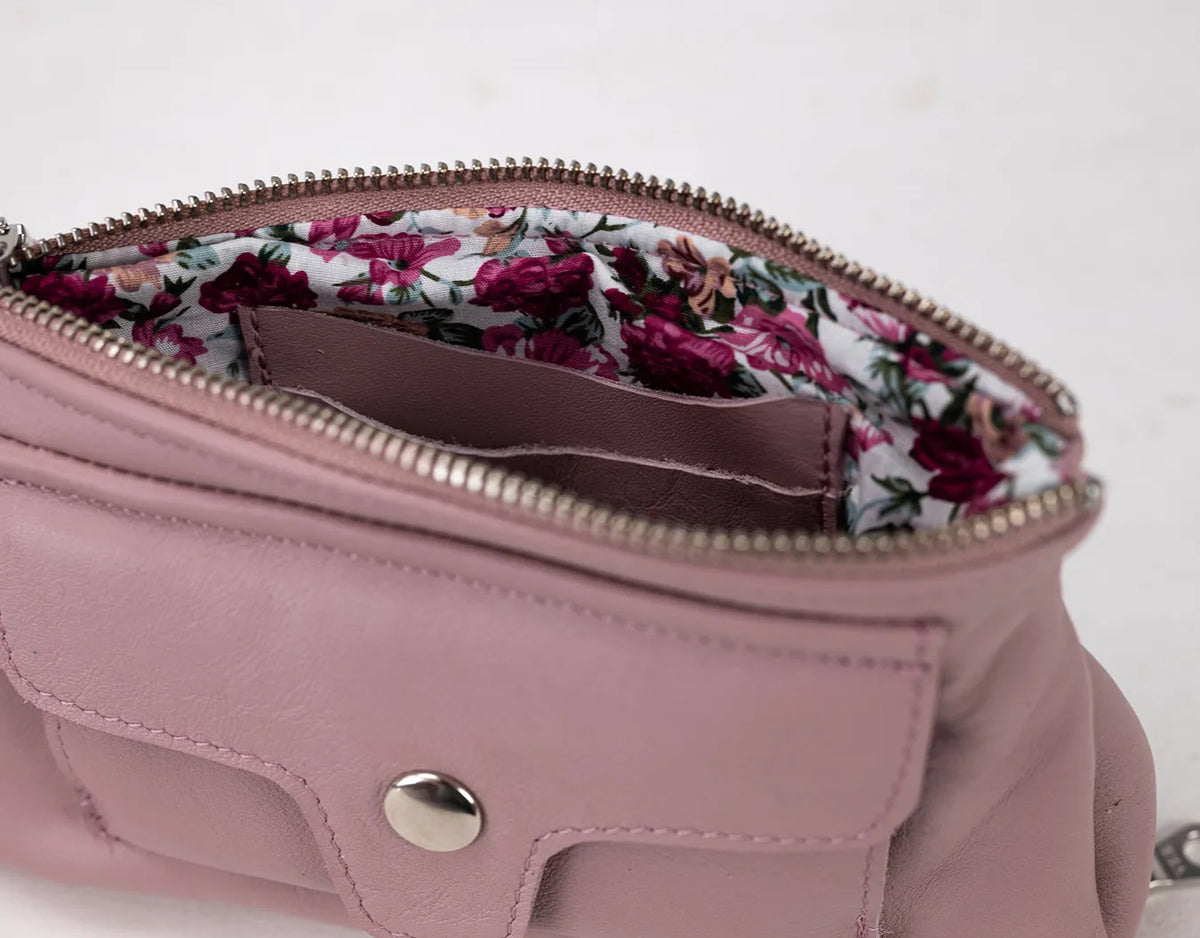 Thalia wallet - Sandy Pink leather