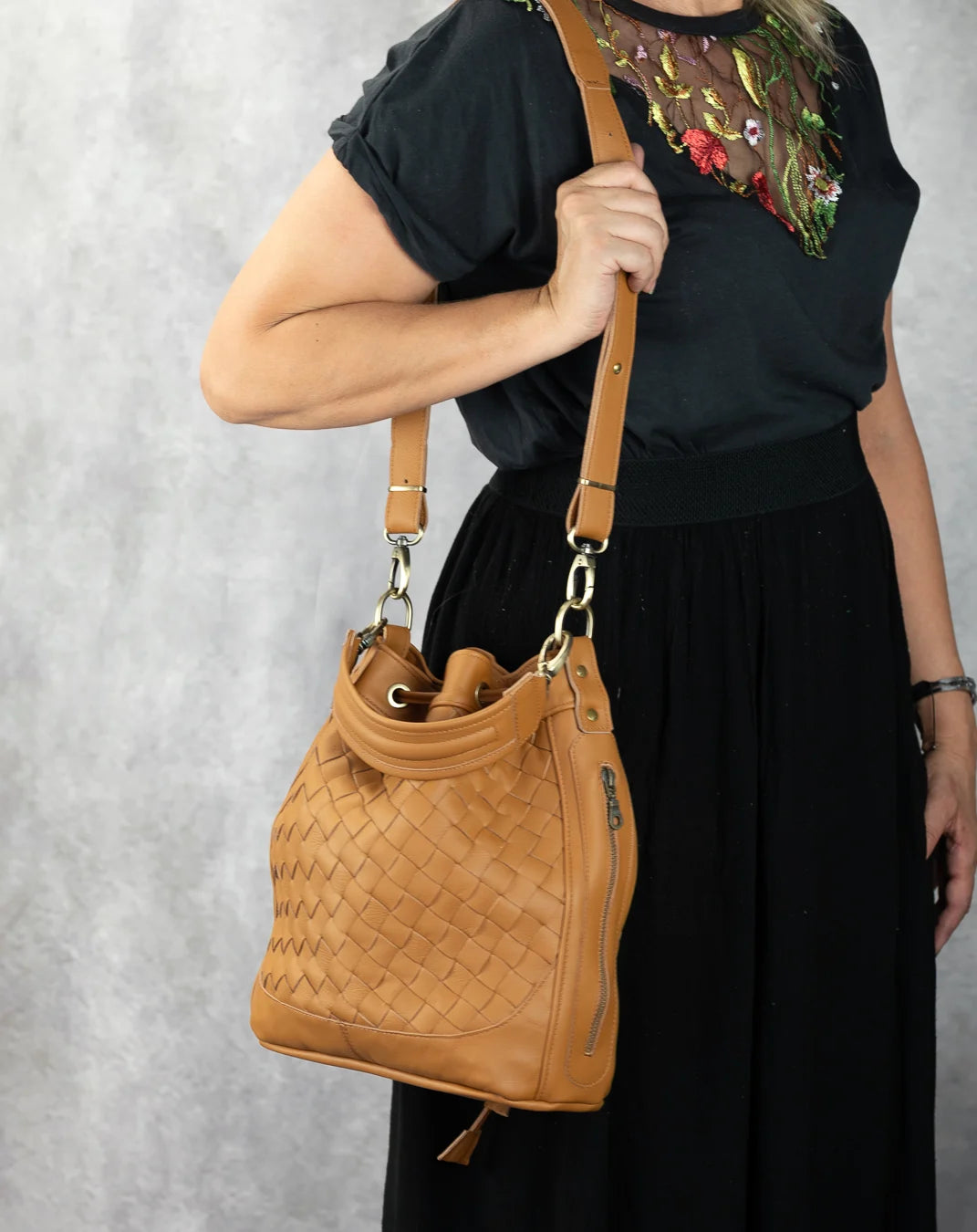 Danae bag - Tabac Brown handwoven leather