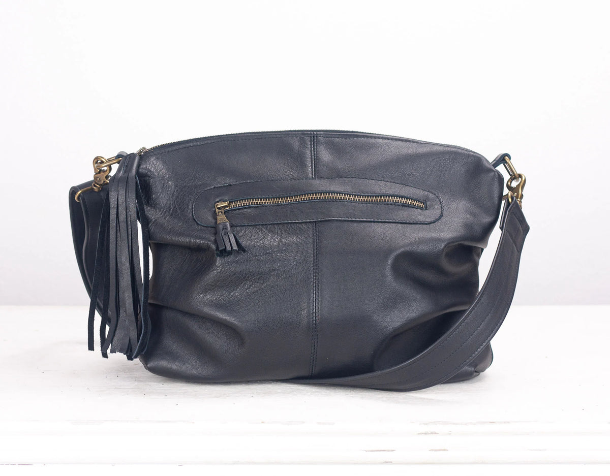 Ariadne purse - Black leather