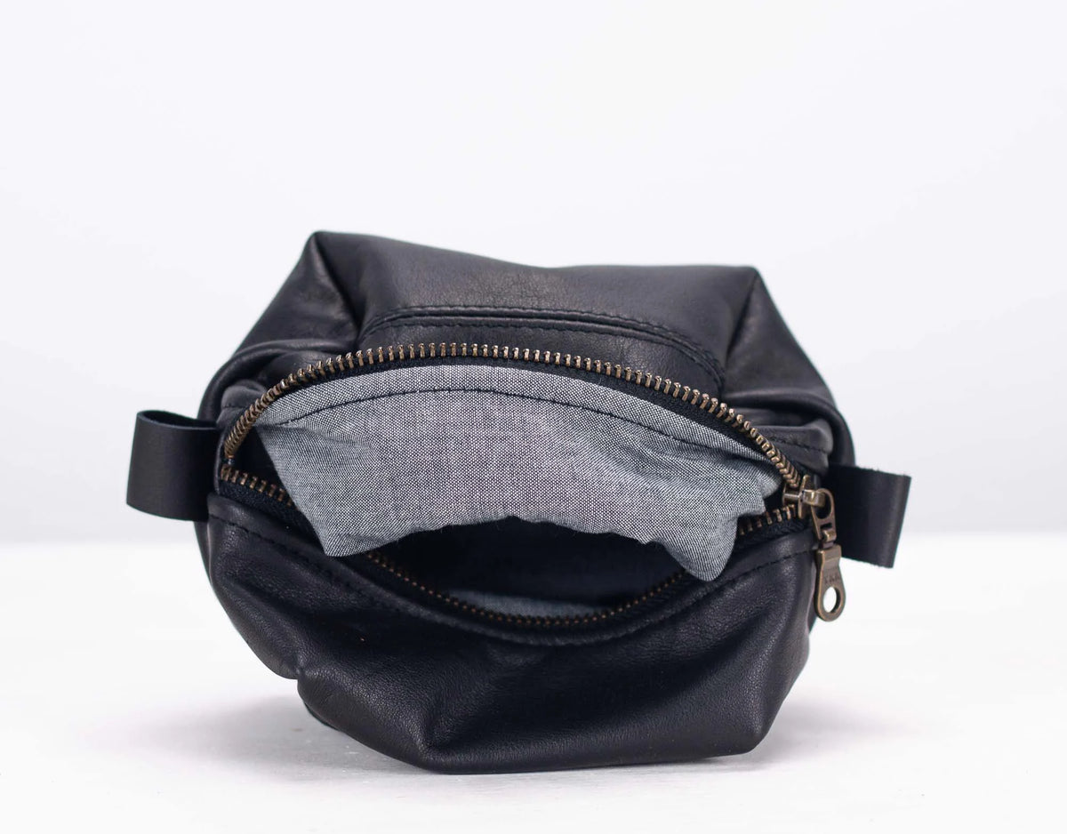 Cube case - Black leather