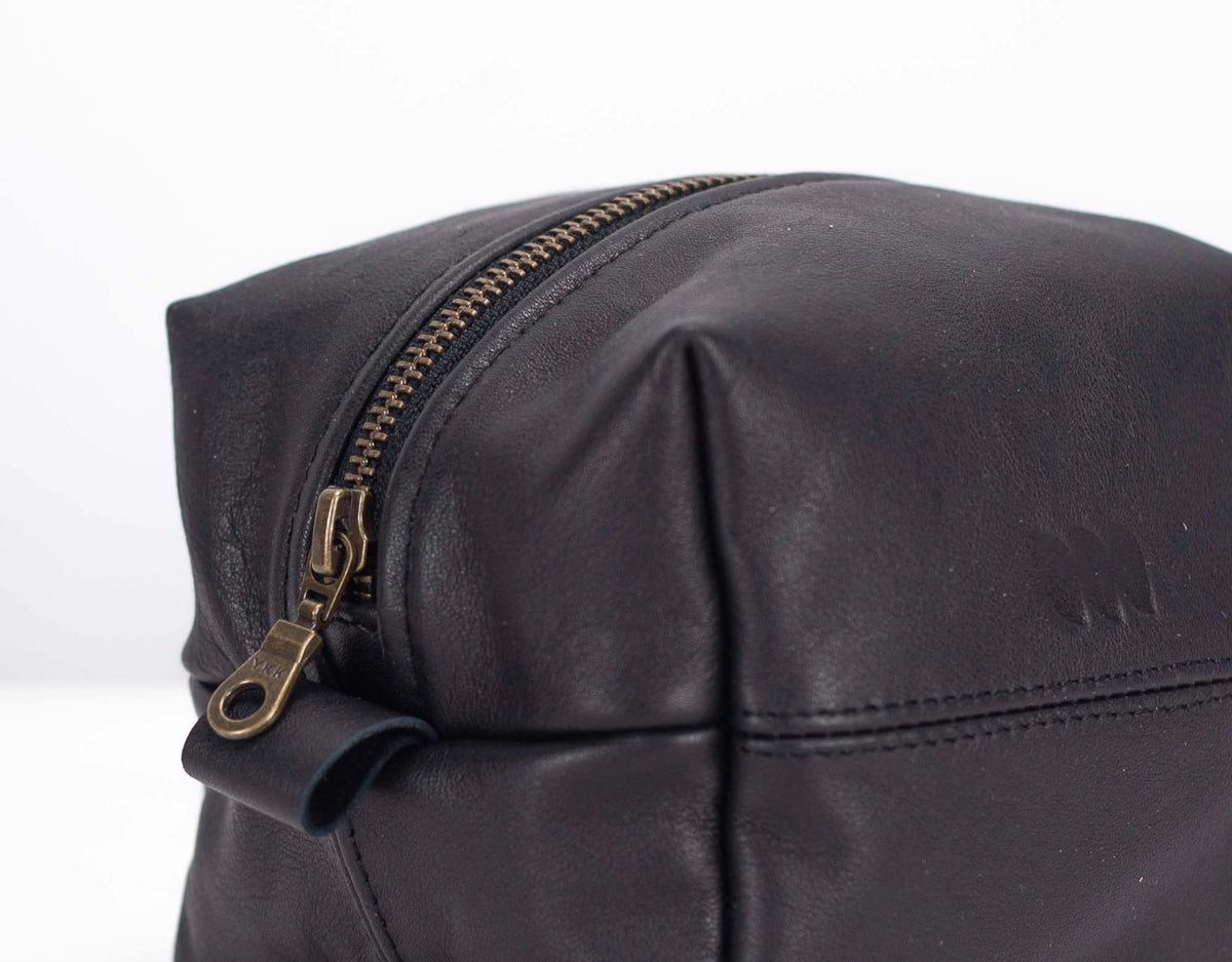 Cube case - Black leather