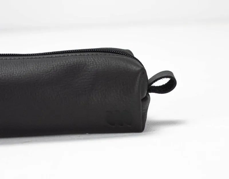 REC case - Black leather - milloobags