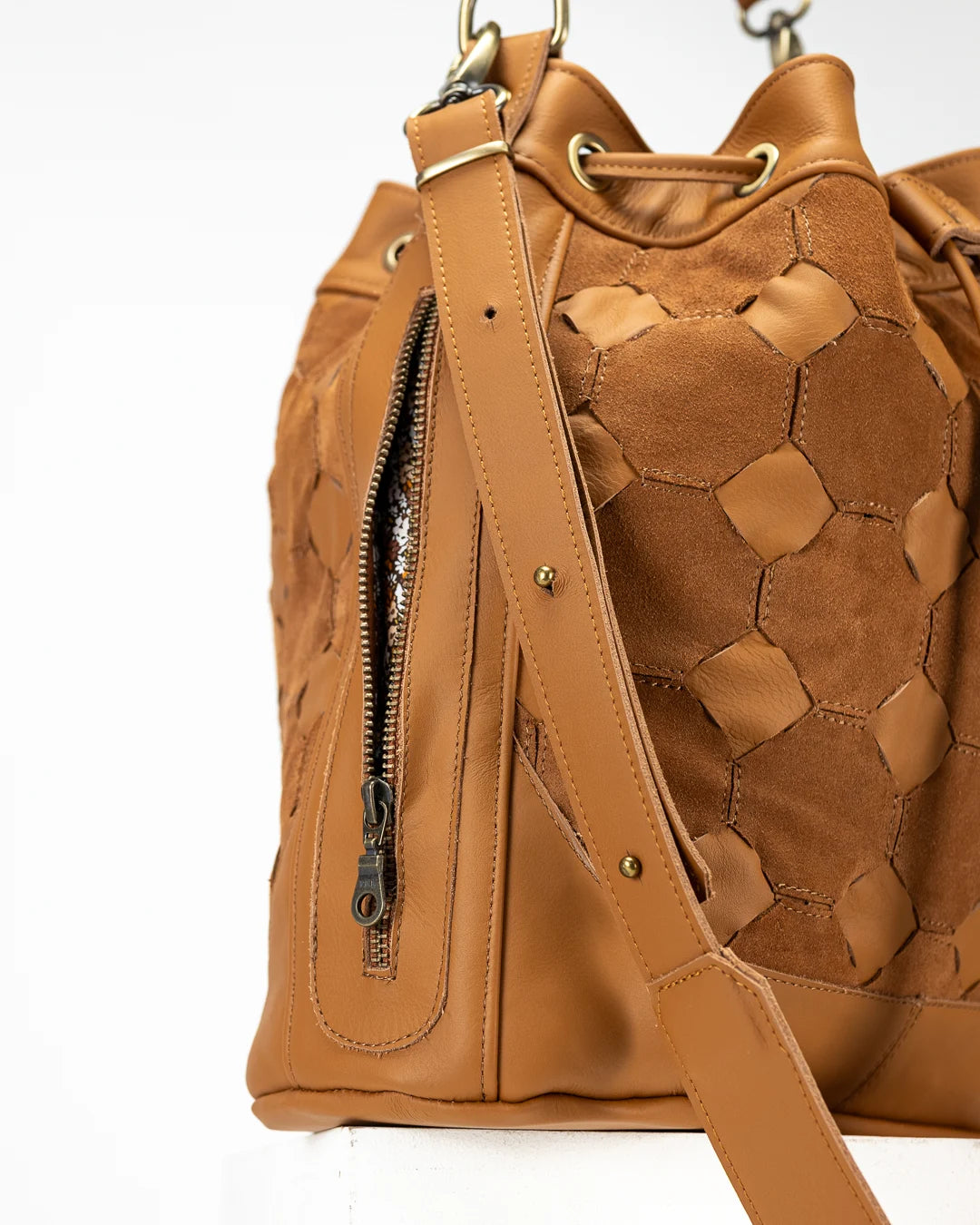 Danae bag - Brown handwoven leather