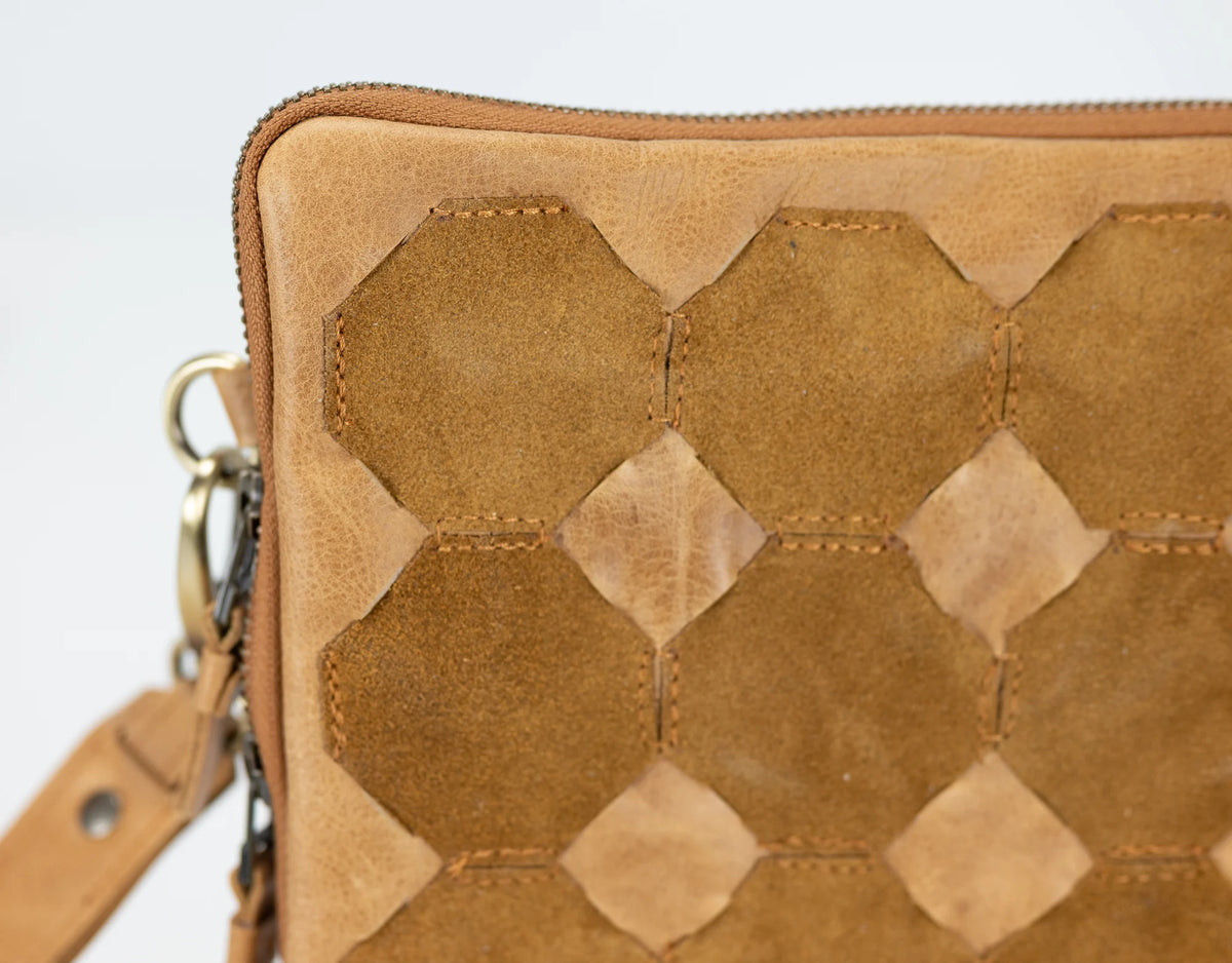 Athena Laptop Clutch - Brown Distressed leather