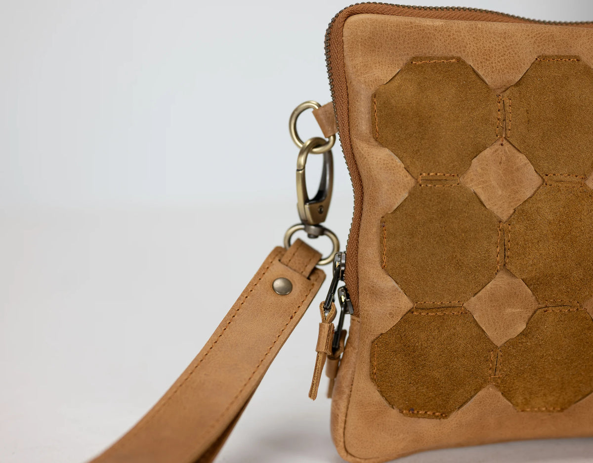 Athena Laptop Clutch - Brown Distressed leather