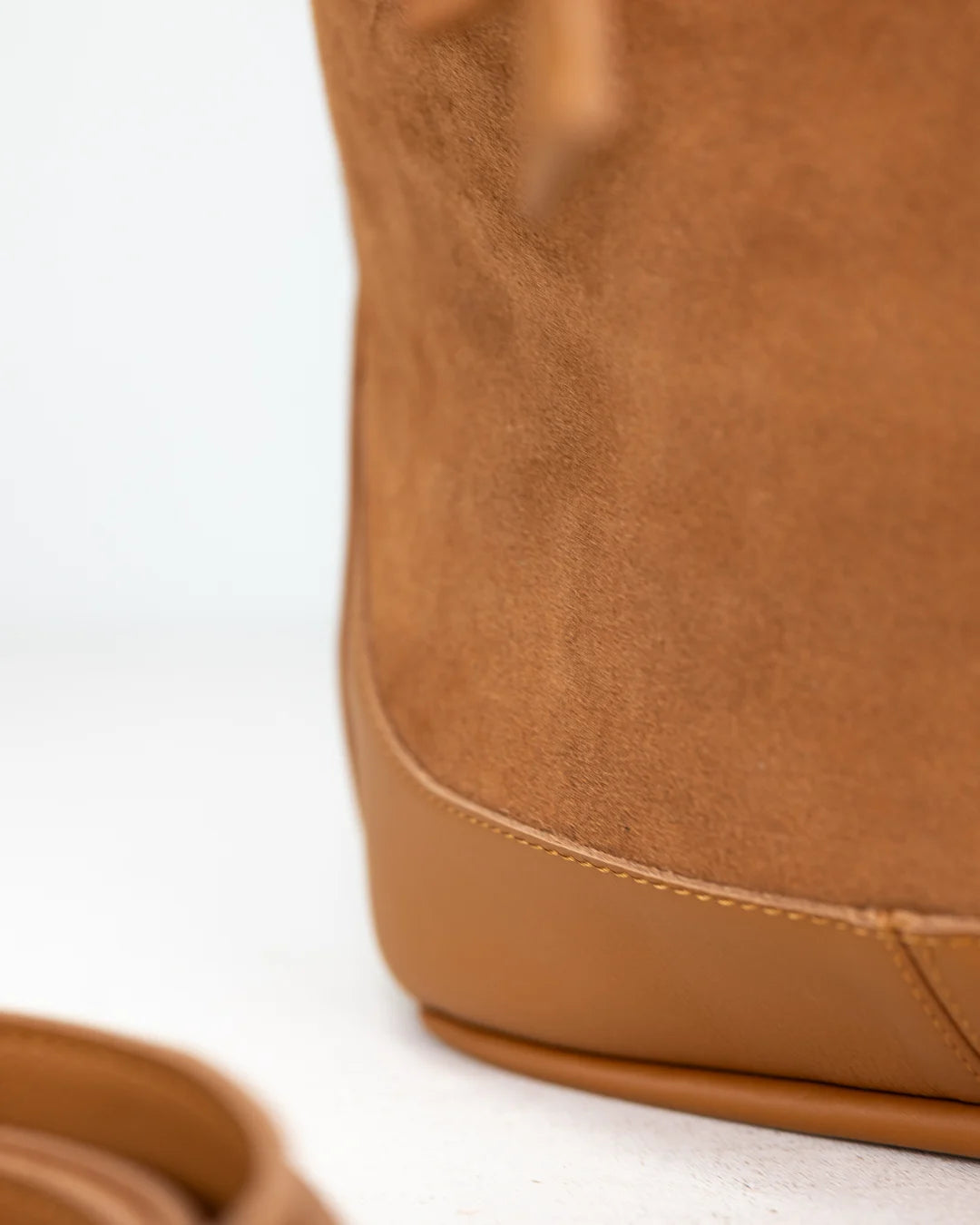 Danae bucket bag - Brown suede leather