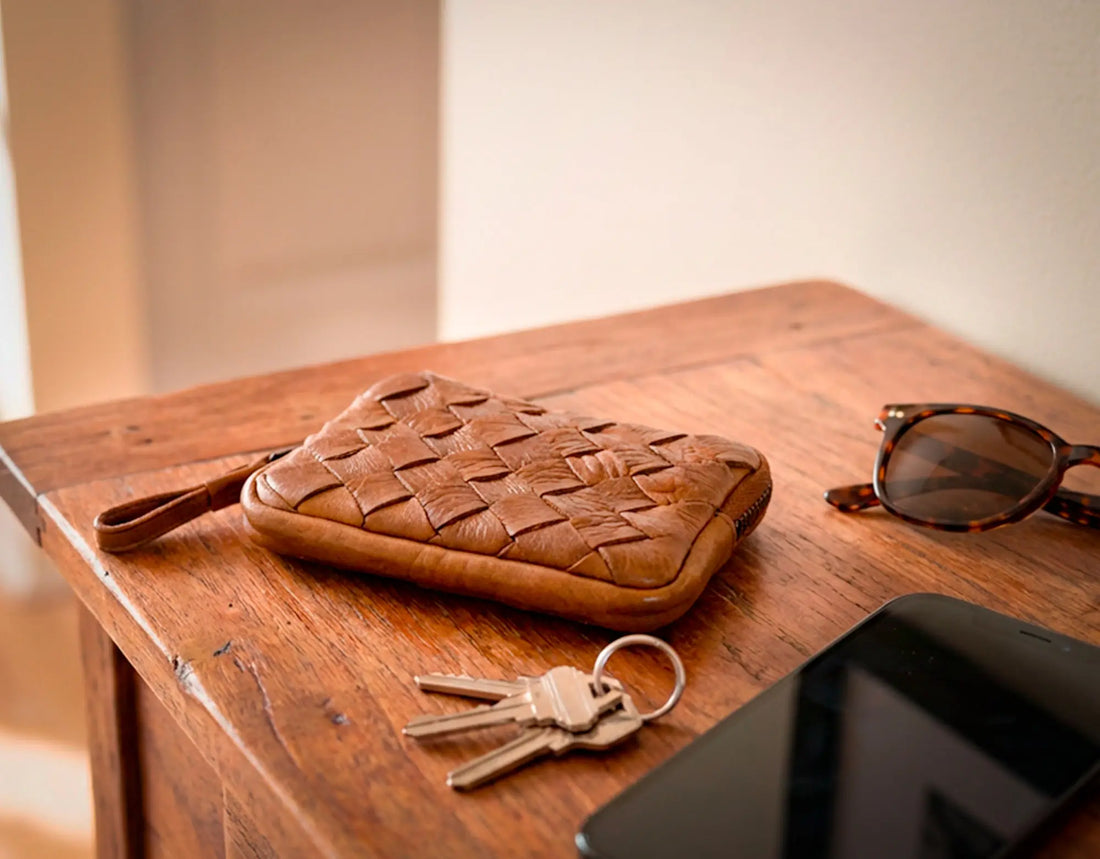 Antheia Mini wallet - Brown Leather