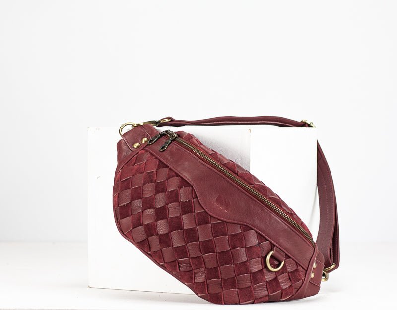 Haris fanny pack - Burgundy handwoven leather - milloobags