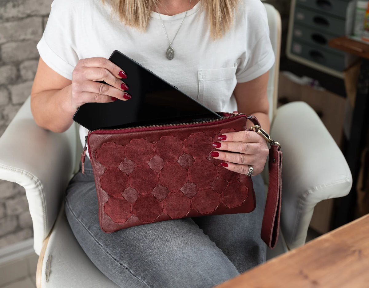 Athena Tablet Clutch - Burgundy
