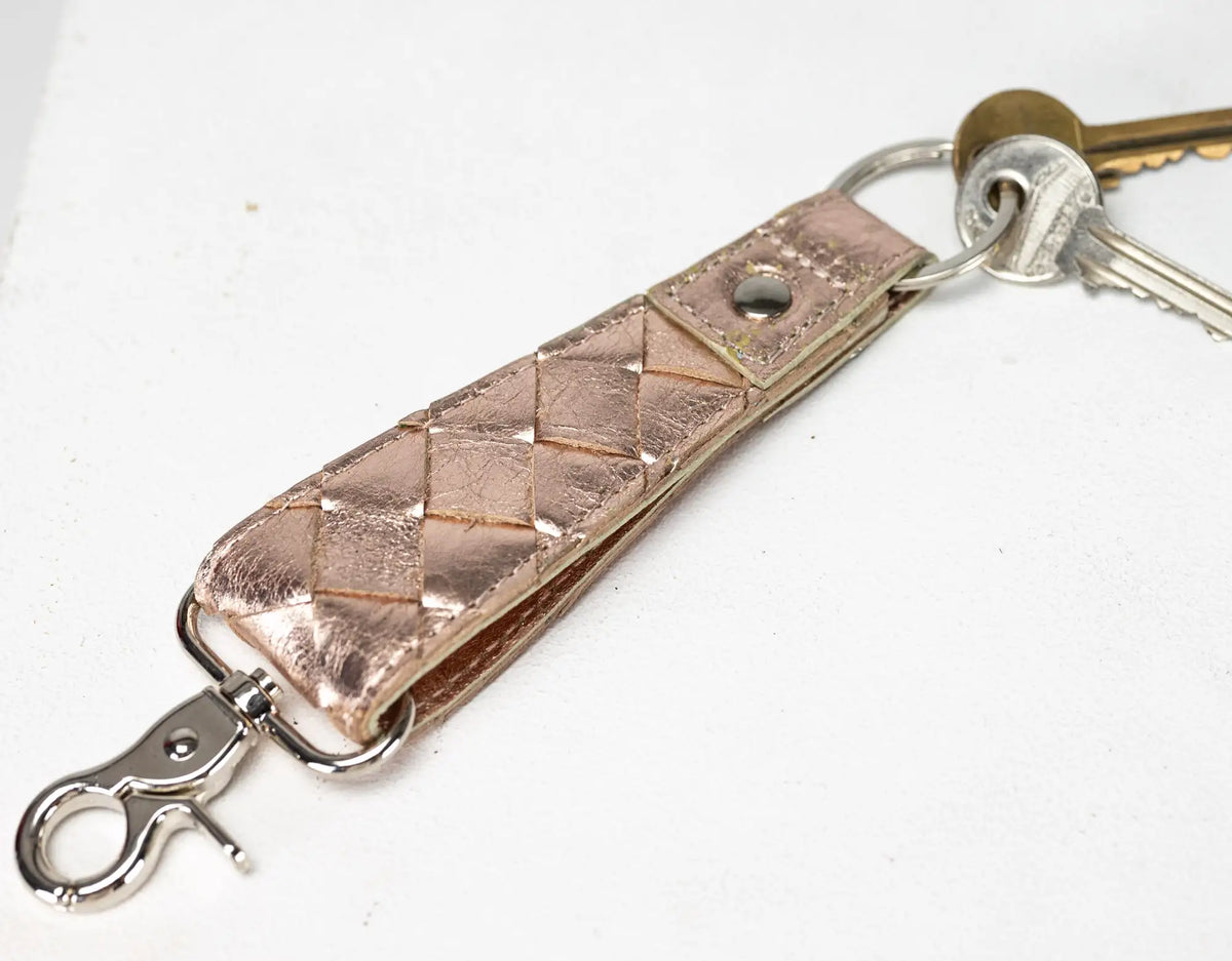 Leather handwoven keyring with clip - Gold Coated Leather