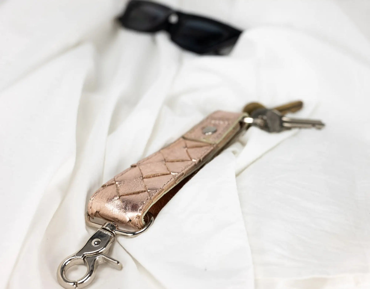 Leather handwoven keyring with clip - Gold Coated Leather