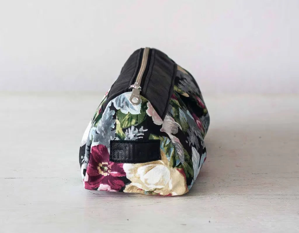 Estia case - Floral canvas and Black leather