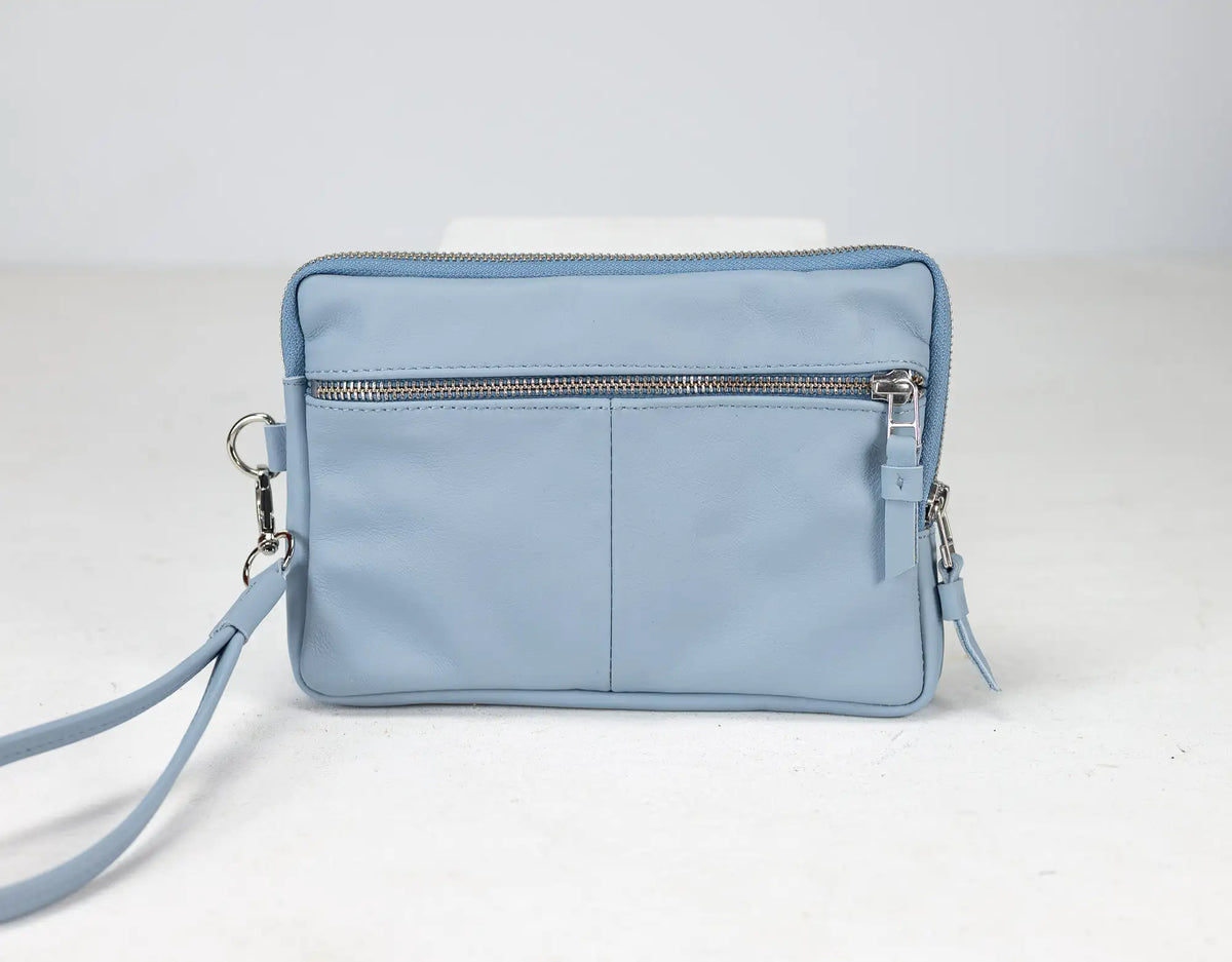 Antheia clutch wallet - Light Blue leather