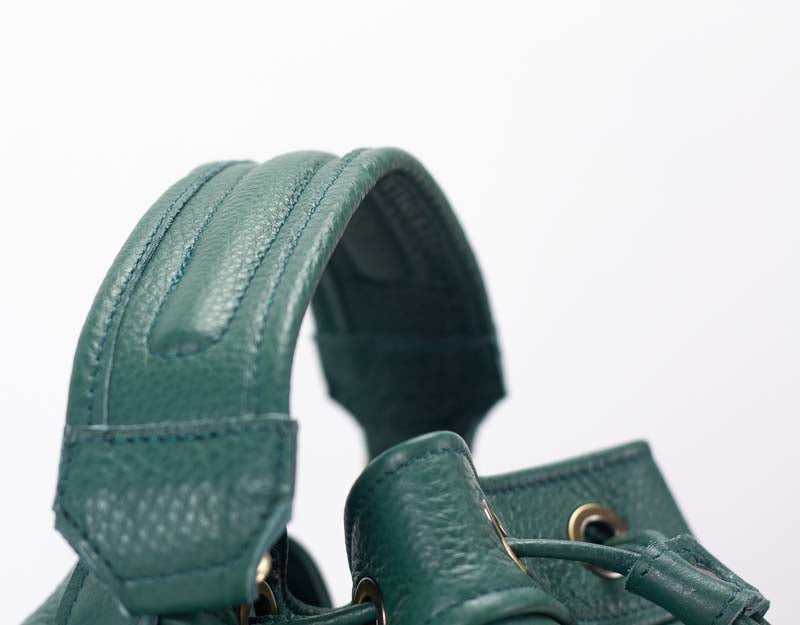 Danae bag - Petrol green pebbled leather
