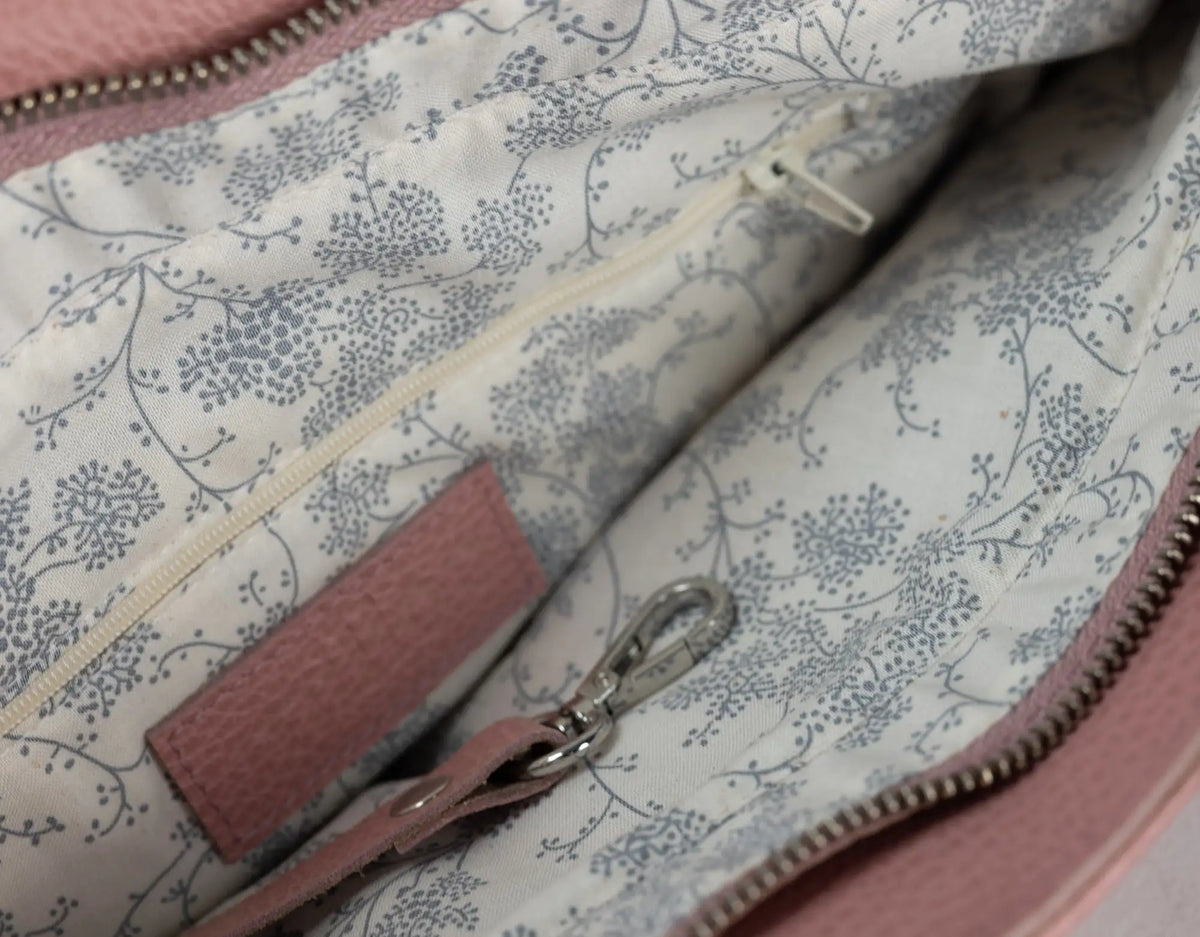 Helon purse - Handwoven Pink leather