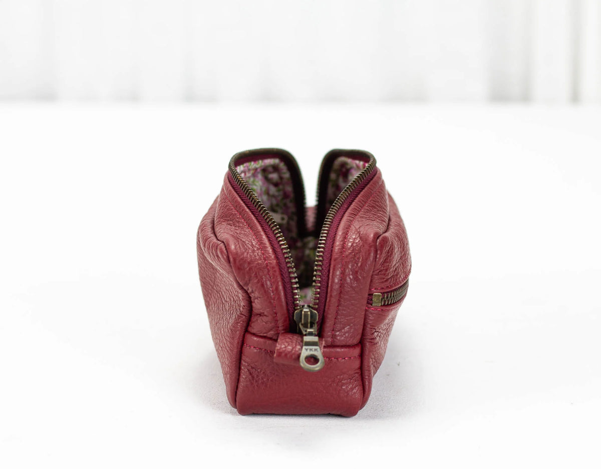 Brick case - Deep red leather