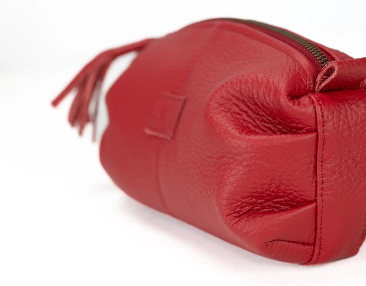 Ariadne case - Red pebbled leather