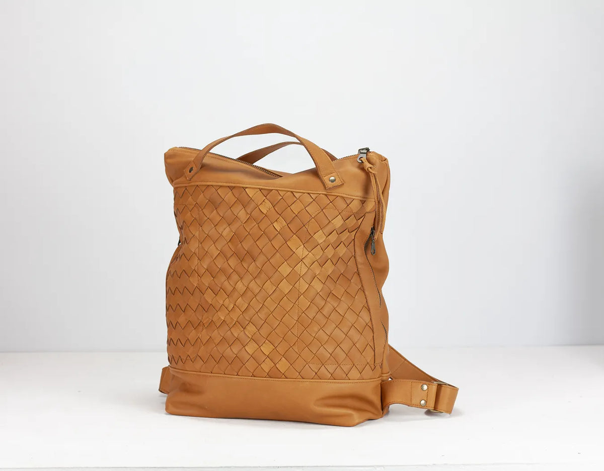 Minos backpack - Tabac brown hand woven leather