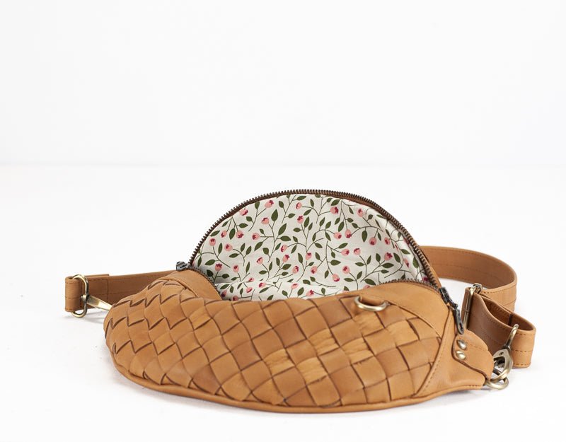 Haris fanny pack - Tabac brown handwoven leather - milloobags