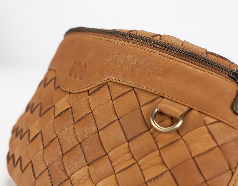 Haris fanny pack - Tabac brown handwoven leather - milloobags