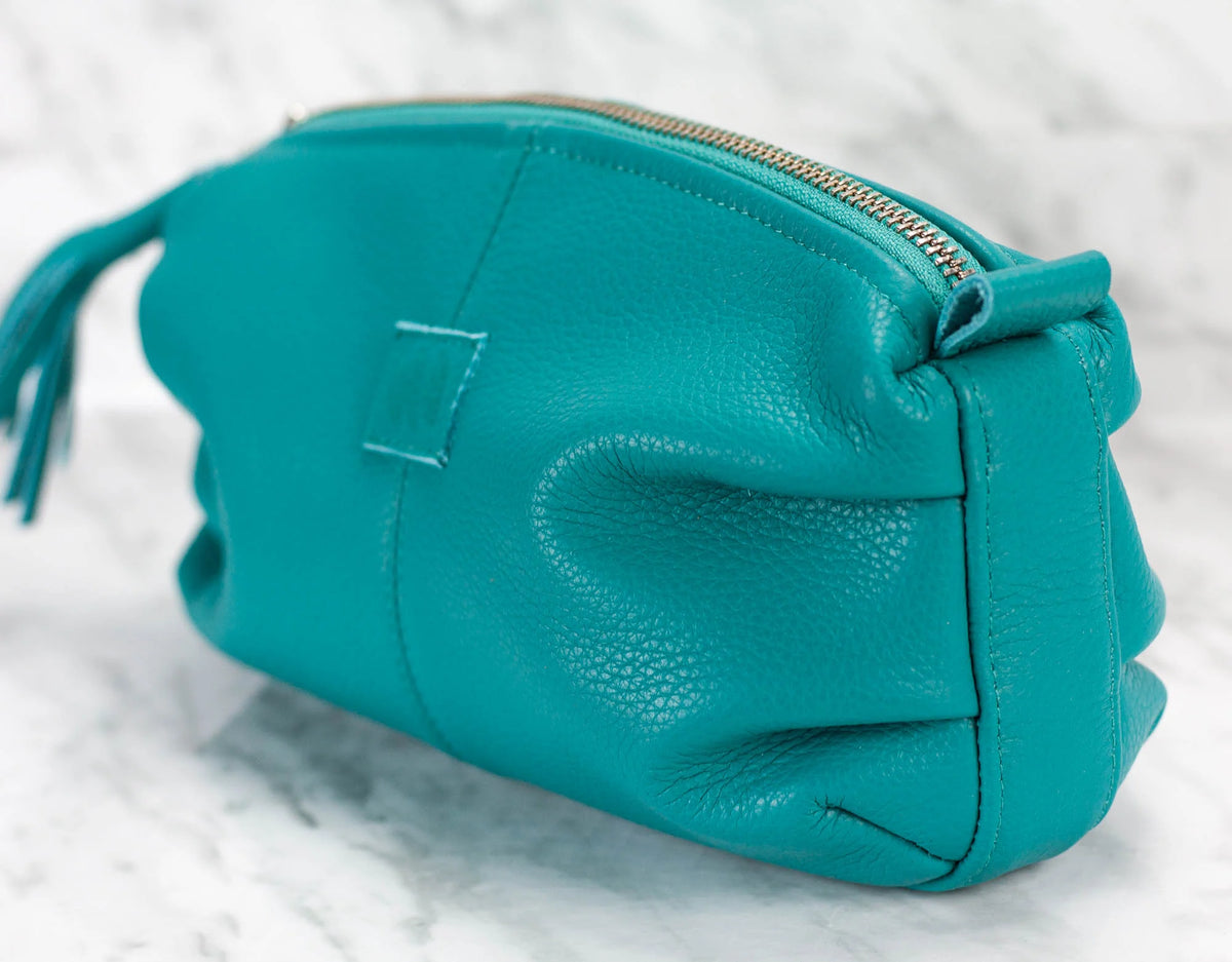 Ariadne case - Turquoise leather