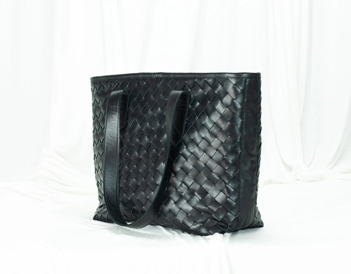 Τσάντα tote Calisto - Μαύρο πλεκτό δέρμα