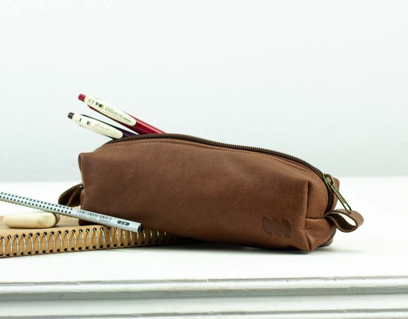 REC case - Chocolate brown leather - milloobags