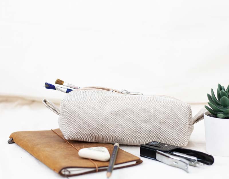 REC case - Offwhite canvas - milloobags